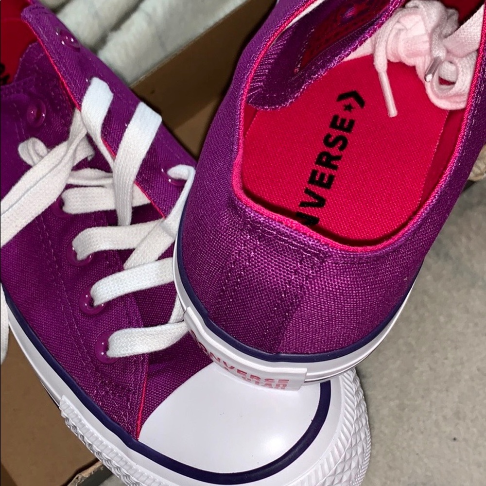>💟CONVERSE CHUCK TAYLOR ALL STAR OX ICONIC UNISEX BRAND NEW BASKETBALL SHOE 😍 - Picture 2 of 13